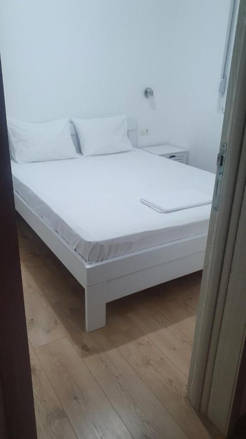 Apartmani Begovic Bar Luaran gambar
