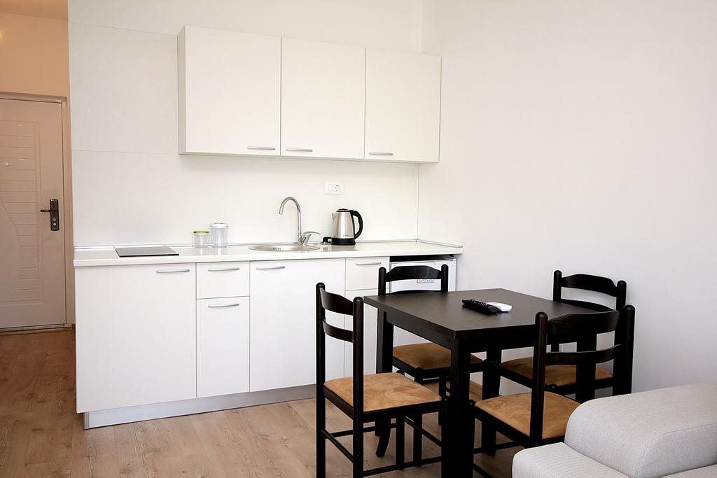 Apartmani Begovic Bar Luaran gambar