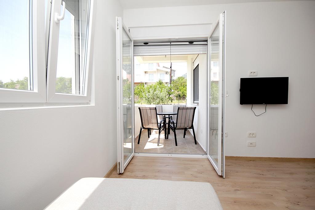 Apartmani Begovic Bar Luaran gambar