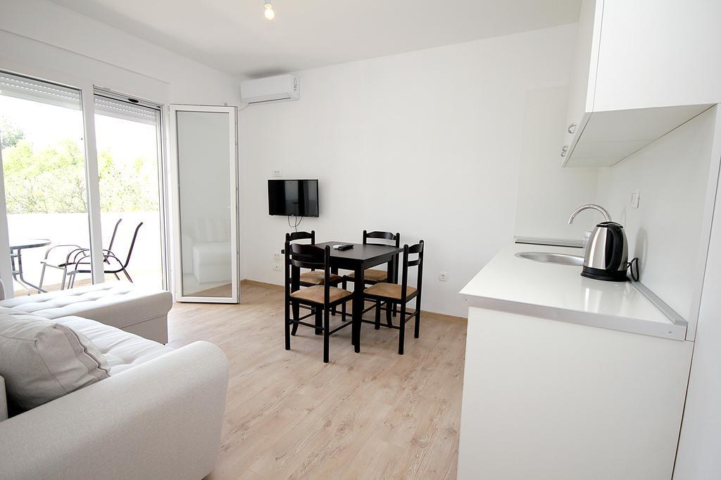 Apartmani Begovic Bar Luaran gambar